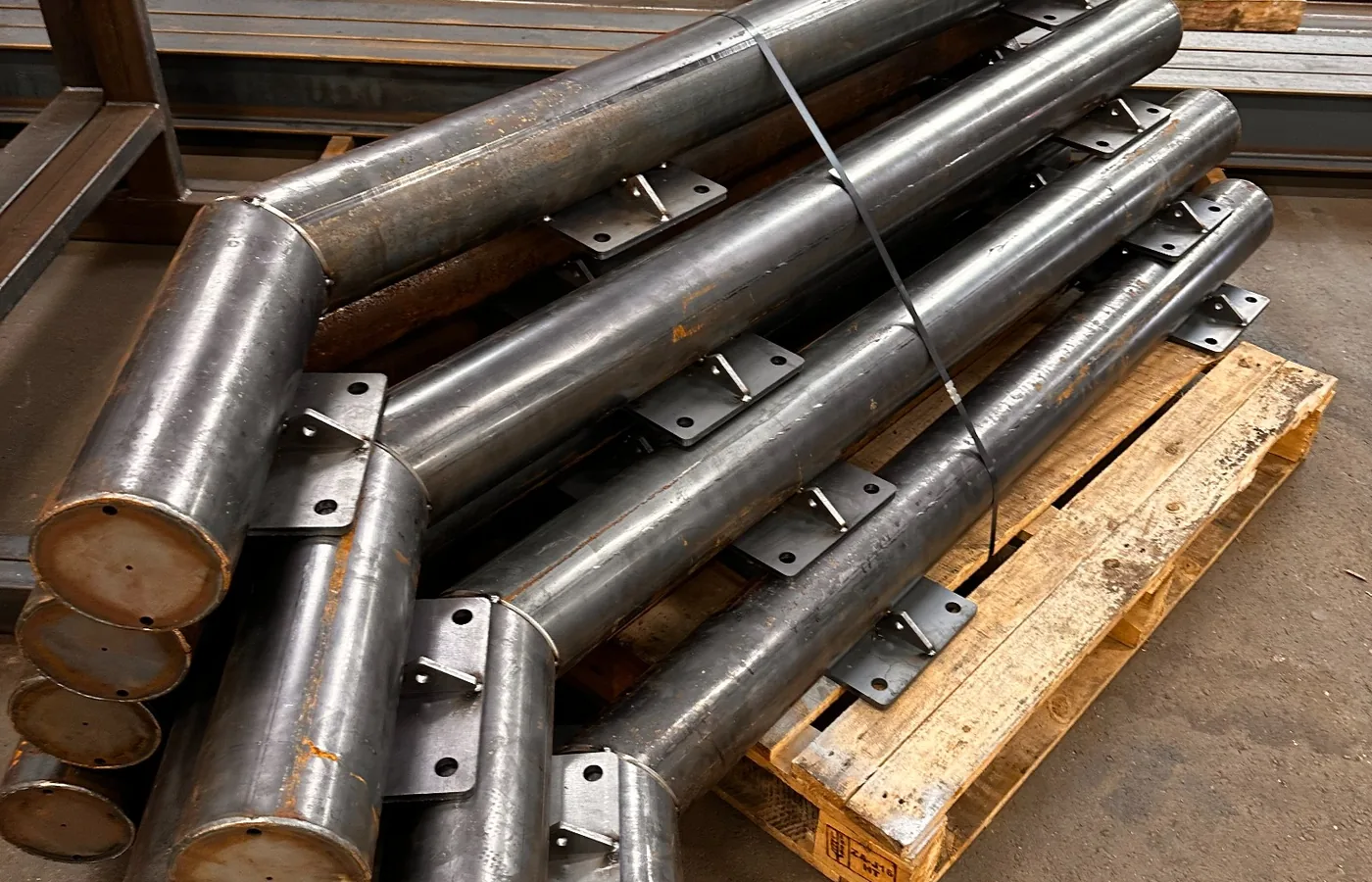 metal fabrication crash barrier guards for warehouses
