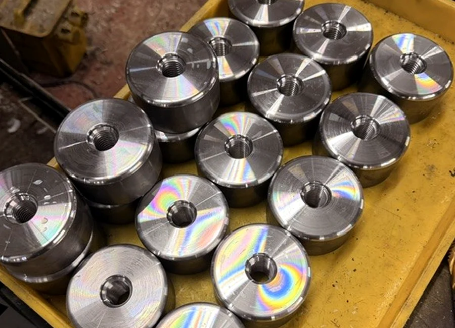 LEG EXTENSIONS FOR 300 TONNE PRESS work produced image