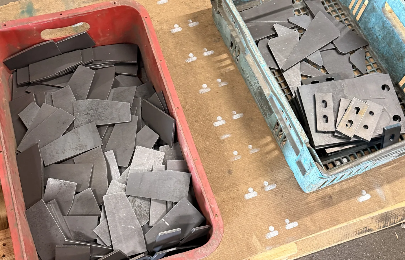 Folded sheet metal components manufactured by Wards