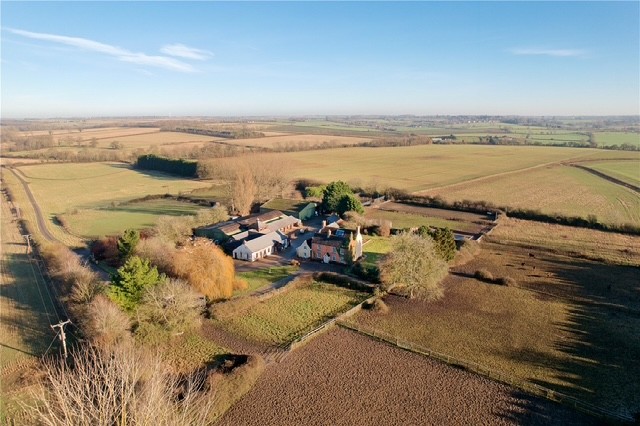 Wards Welding Newport Pagnell location surrounded by Buckinghamshire countryside